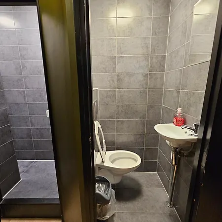 Хостел Crossroads Hostel Amsterdam
