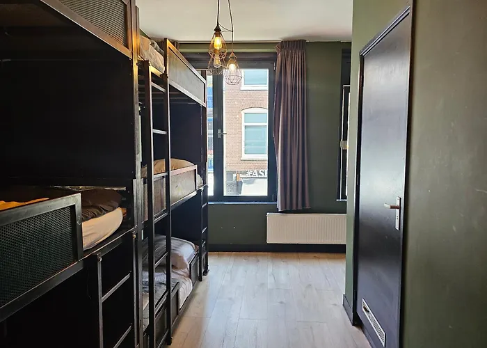 Hostel Crossroads Hostel Amsterdam *