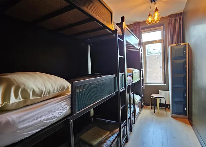 Crossroads Hostel Amsterdam Hostel Amsterdam