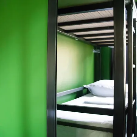 ホステル Crossroads *